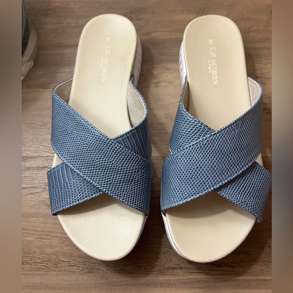 Ilse Jacobsen Tulip 1475 Open-Back Sandals Blue Size 9/9.5. EU Size 40